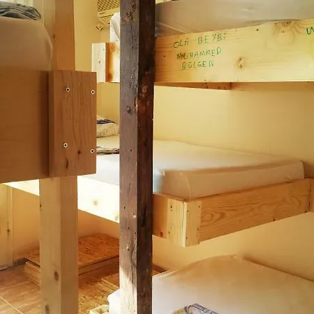Oludeniz Hostel 旅馆 厄吕代尼兹