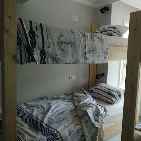 Oludeniz Hostel Apartments/2 Bedroom Apartment With Swimming Pool