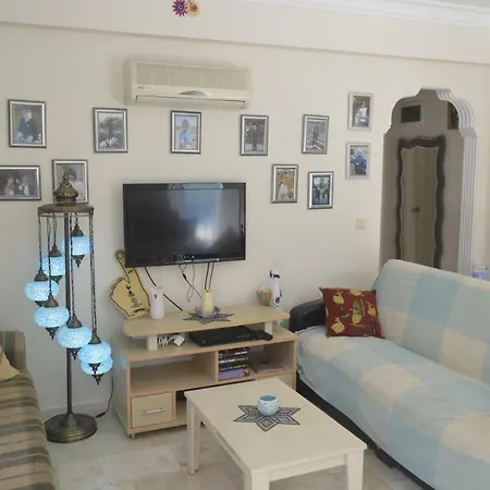 Oludeniz Hostel Apartments/2 Bedroom Apartment With Swimming Pool Дом отдыха Олудениз